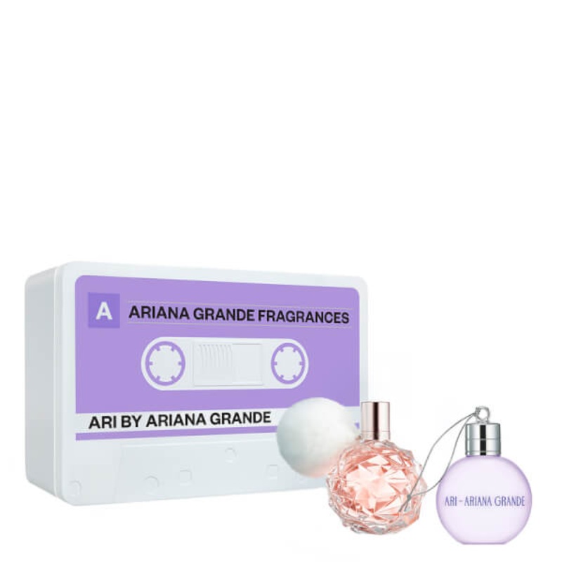 ARIANA GRANDE Ari Eau de Parfum Spray 30ml Gift Set 30ml